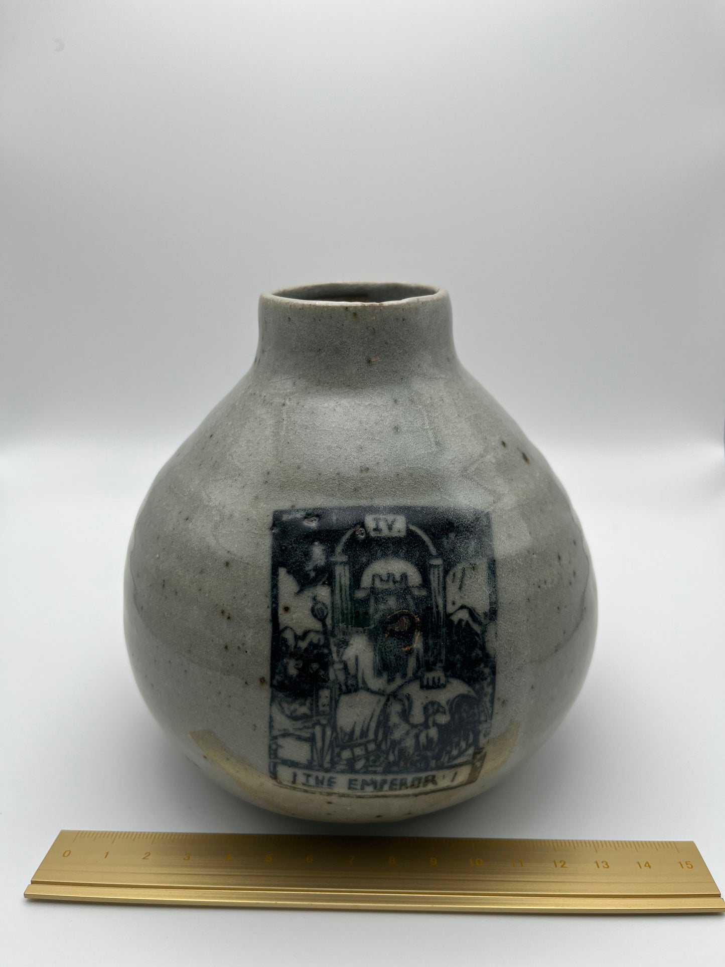 Emperor & Empress Tarot Cards Vase